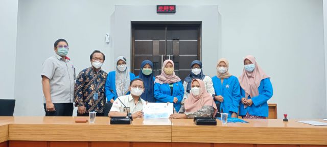 Penandatanganan MoA antara Fakultas Matematika dan Ilmu Pengetahuan Alam FMIPA dengan Divisi Pertambangan PT Semen Indonesia bertempat di PT Semen Indonesia Persero Tbk Pabrik Tuban. 